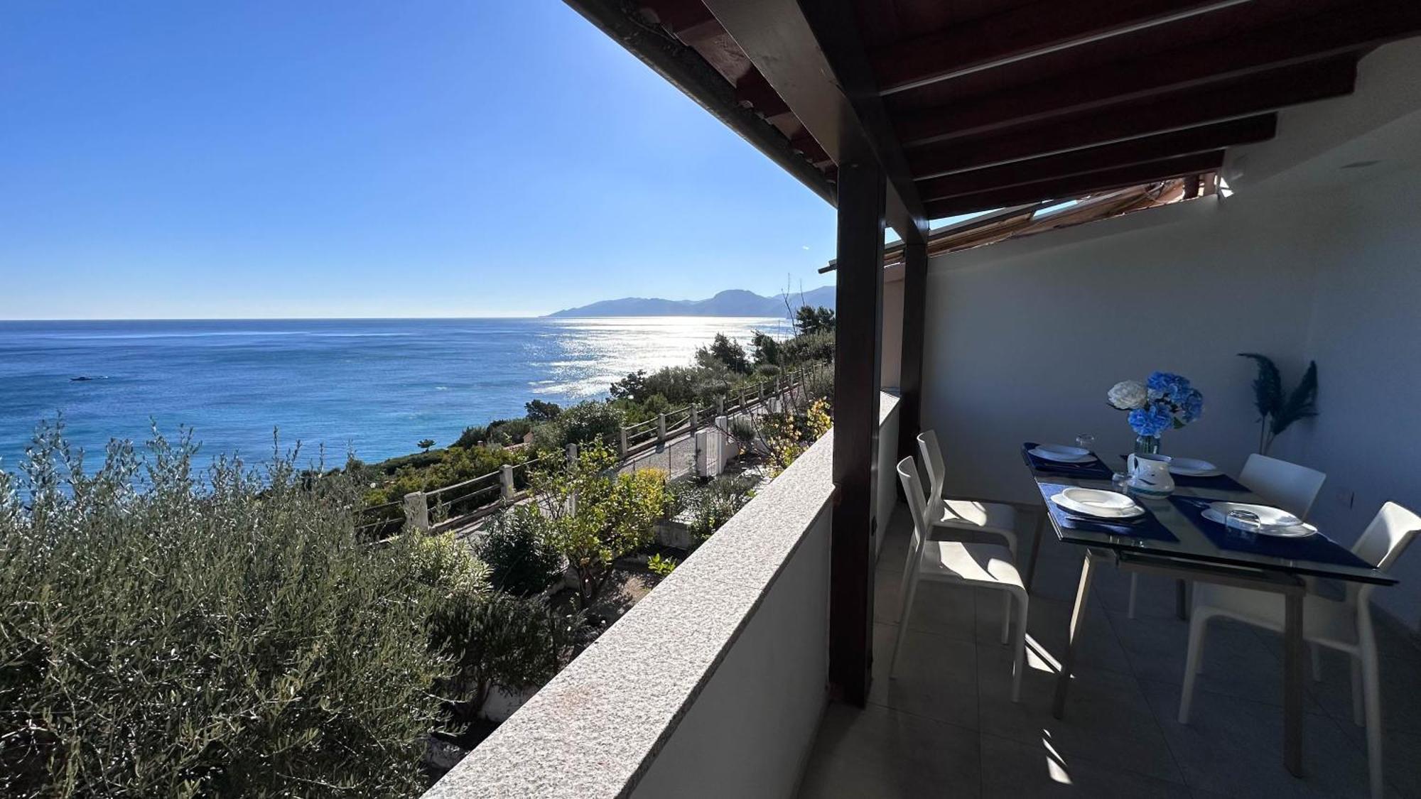 Mama House Con Vista Mare Leilighet Cala Gonone Eksteriør bilde